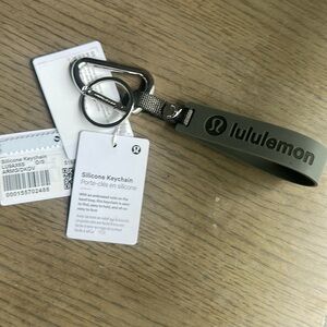 Lululemon Silicone Keychain Live In The Moment Color Army Green/Dark Olive NWT